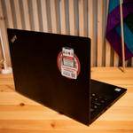 Klistremerker: F* digital sosial utestengelse